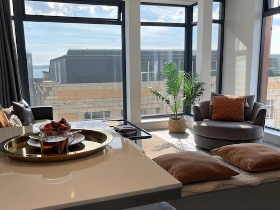 The Pad By The Beach Penthouse Apartment With Sunset And City Views Bournemouth Zewnętrze zdjęcie