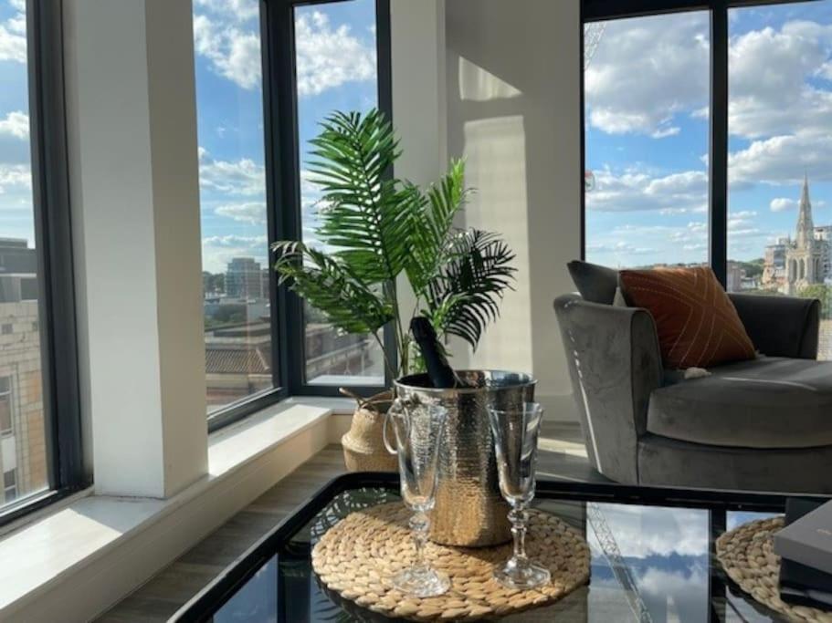 The Pad By The Beach Penthouse Apartment With Sunset And City Views Bournemouth Zewnętrze zdjęcie